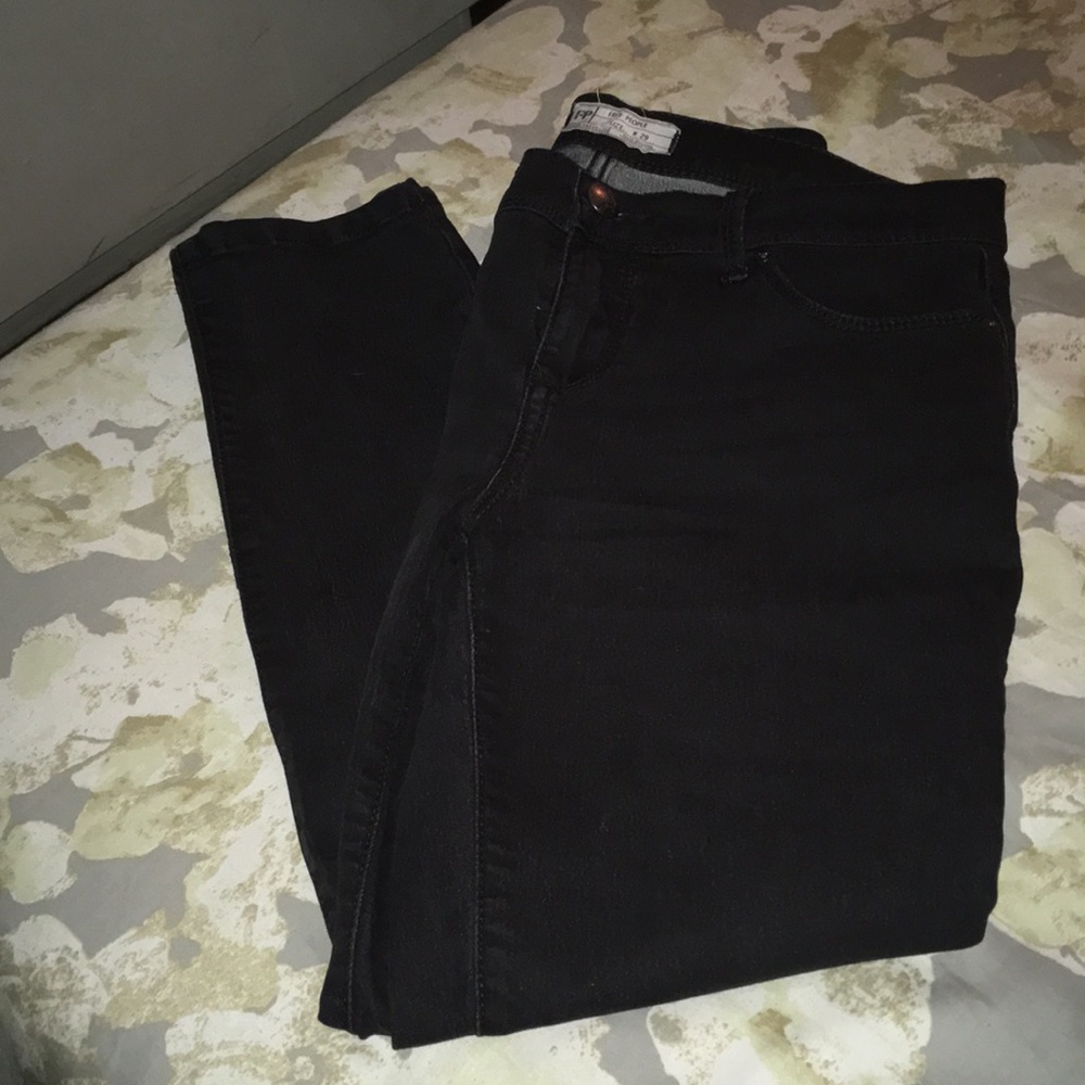 EUC - Free People Straight Leg Jeans